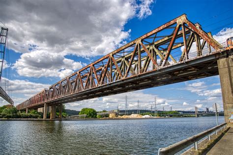 truss bridges